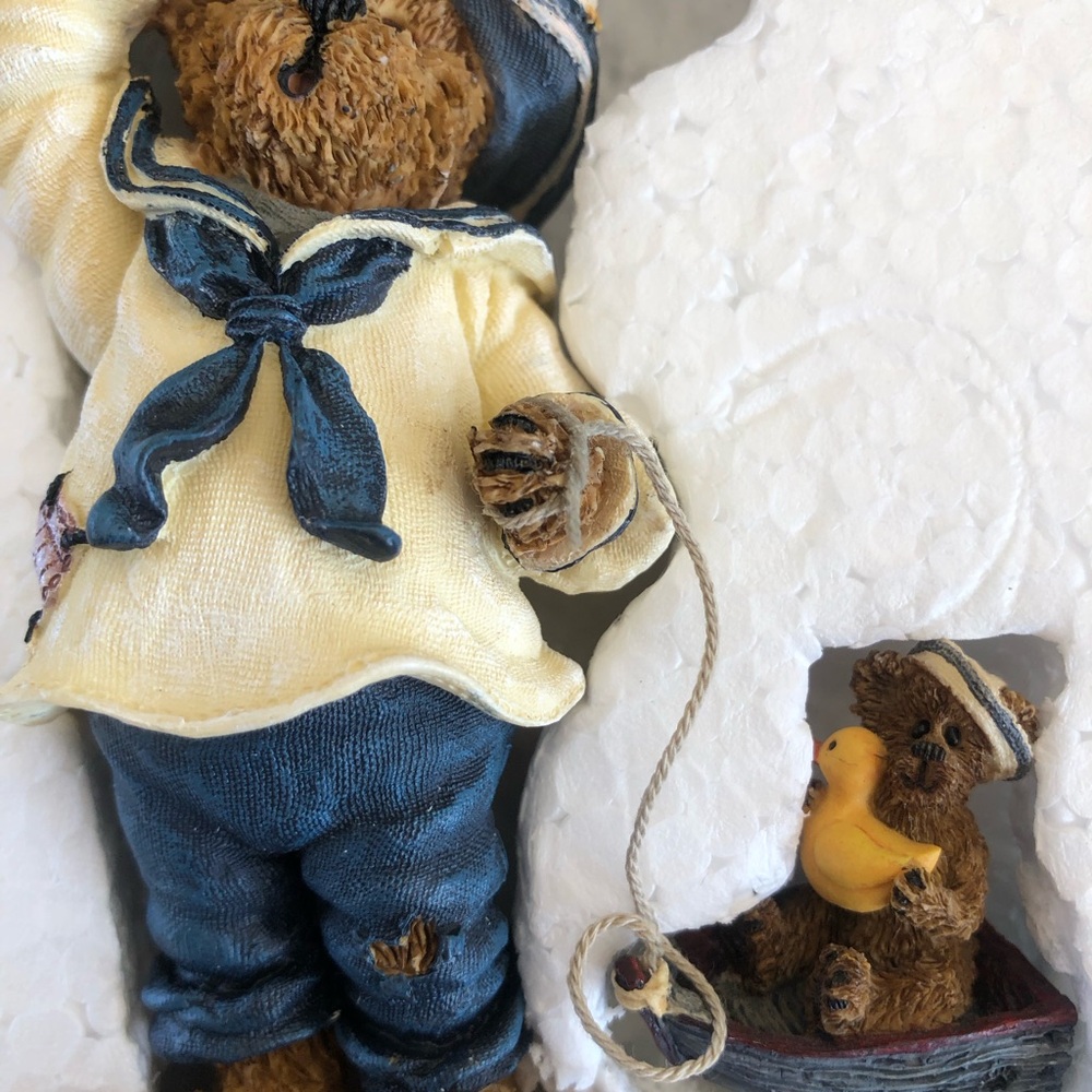 Vintage Boyd's Bears Figurine with Box and Paperwork